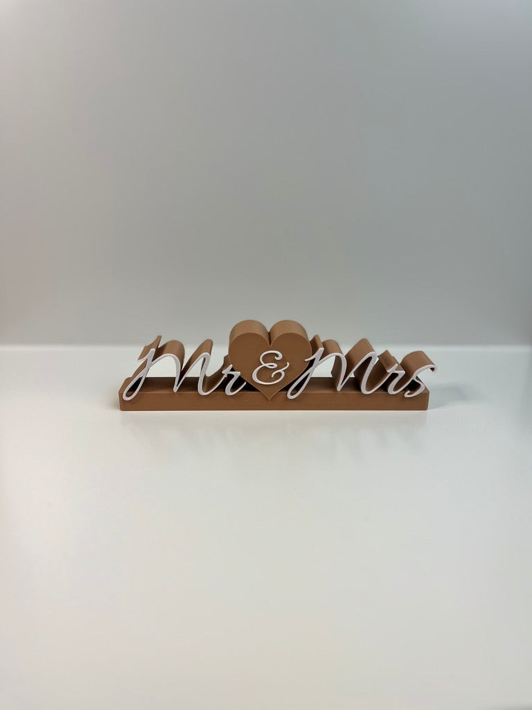 Mr & Mrs Deko Schild – 3D-gedruckte Hochzeitsdeko – Tischdeko Hochzeit – Geschenkidee Brautpaar – moderne PLA Schriftdeko