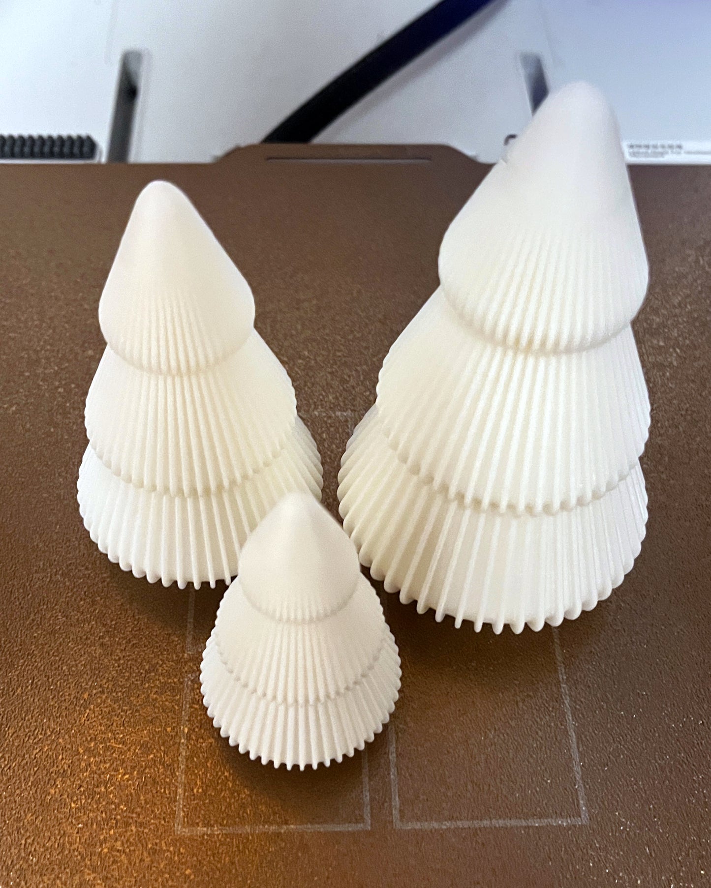 Moderner 3D-gedruckter Tannenbaum – Minimalistische Weihnachtsdeko in 3 Größen oder als Set